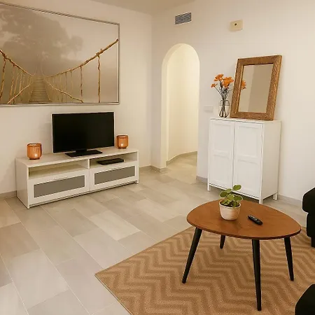 Apartment Bombo